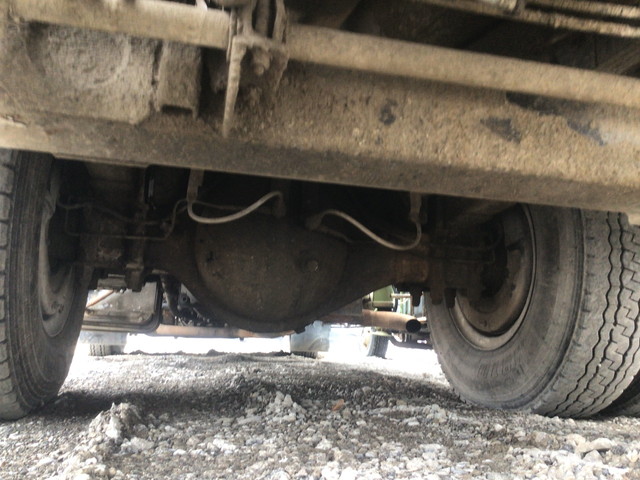 いすゞギガコンクリートポンプ車大型（10t）[写真14]