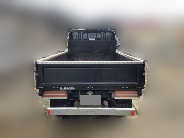 三菱ふそうキャンター平ボディ小型（2t・3t）[写真06]