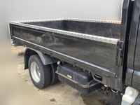 三菱ふそうキャンター平ボディ小型（2t・3t）[写真08]