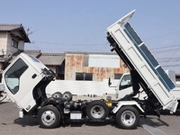 いすゞエルフ三転ダンプ小型（2t・3t）[写真11]