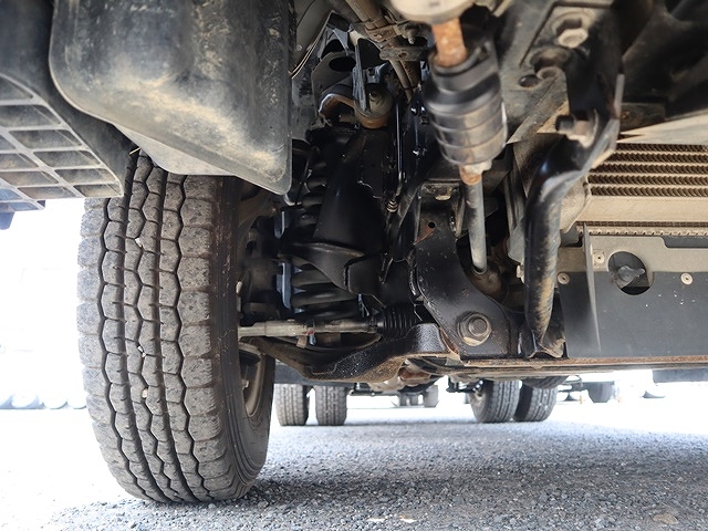 いすゞエルフ三転ダンプ小型（2t・3t）[写真18]