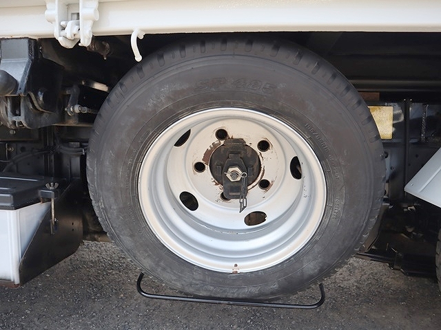 いすゞエルフ三転ダンプ小型（2t・3t）[写真21]