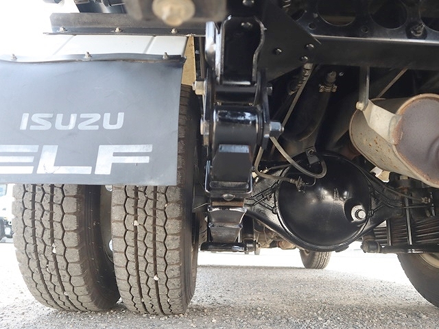 いすゞエルフ三転ダンプ小型（2t・3t）[写真23]