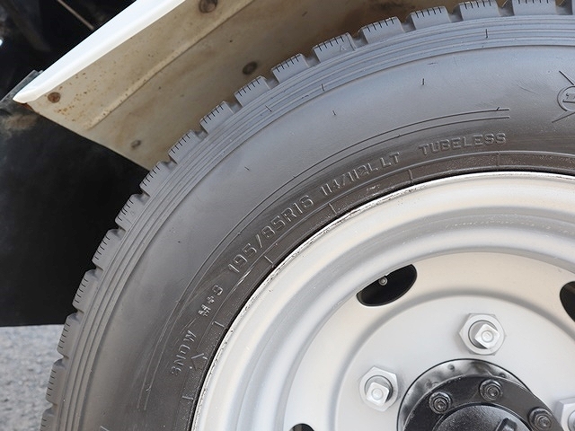 いすゞエルフ三転ダンプ小型（2t・3t）[写真26]