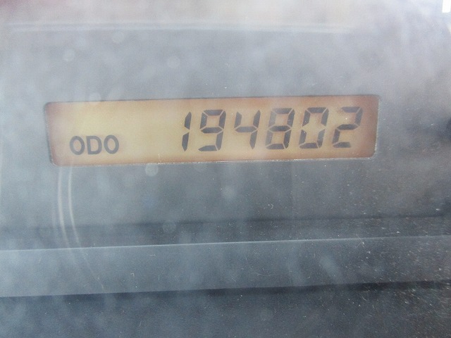 いすゞエルフダブルキャブ（Wキャブ）小型（2t・3t）[写真11]