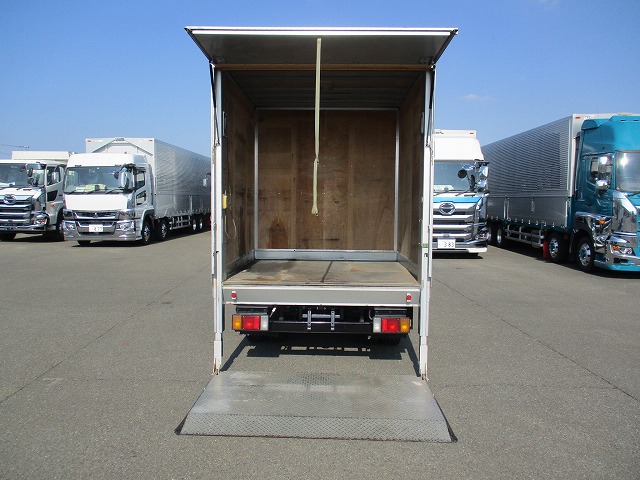 いすゞエルフダブルキャブ（Wキャブ）小型（2t・3t）[写真05]