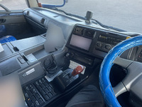 三菱ふそうスーパーグレートセーフティローダー大型（10t）[写真17]