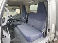 三菱ふそうキャンターアルミバン小型（2t・3t）[写真21]