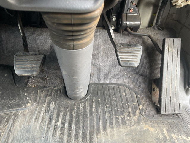 三菱ふそうキャンターアルミバン小型（2t・3t）[写真28]