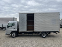 三菱ふそうキャンターアルミバン小型（2t・3t）[写真06]