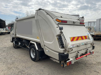 三菱ふそうキャンターパッカー車（塵芥車）小型（2t・3t）[写真04]