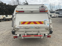 三菱ふそうキャンターパッカー車（塵芥車）小型（2t・3t）[写真08]