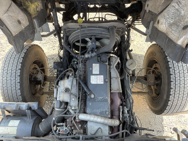 いすゞフォワードクレーン6段増トン（6t・8t）[写真23]