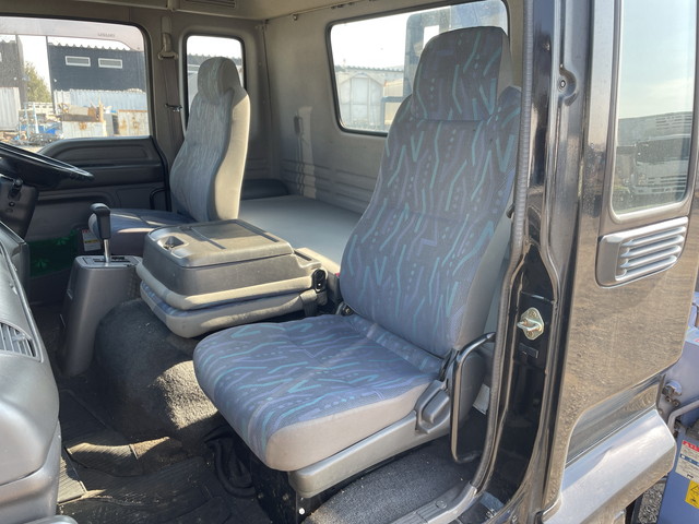 いすゞフォワードクレーン6段増トン（6t・8t）[写真26]