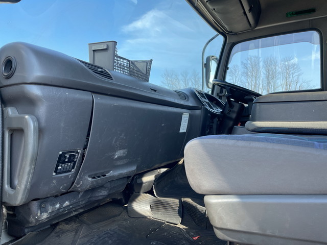 いすゞフォワードクレーン6段増トン（6t・8t）[写真28]