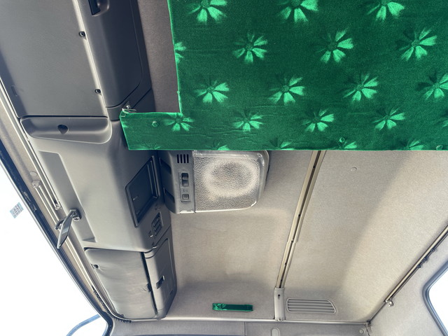 いすゞフォワードクレーン6段増トン（6t・8t）[写真31]