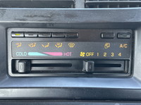 いすゞフォワードクレーン6段増トン（6t・8t）[写真35]