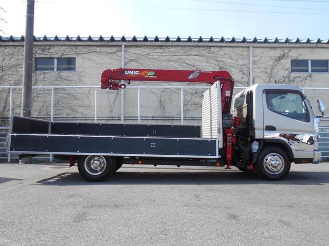 三菱ふそうキャンタークレーン4段小型（2t・3t）[写真10]