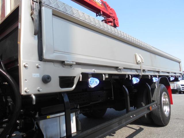 三菱ふそうキャンタークレーン4段小型（2t・3t）[写真17]