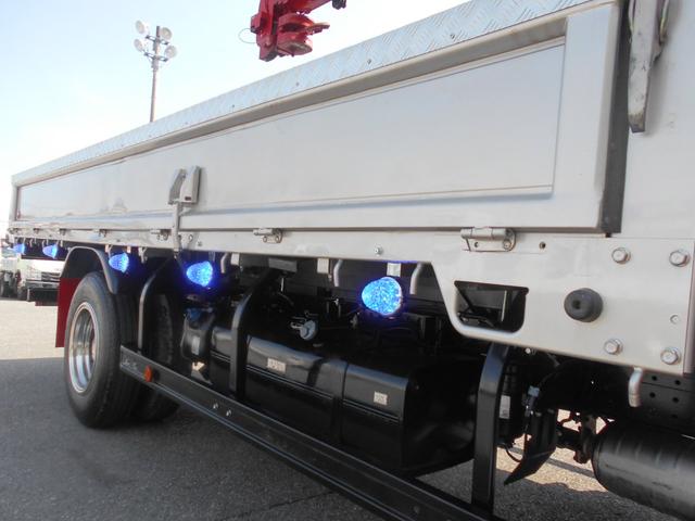 三菱ふそうキャンタークレーン4段小型（2t・3t）[写真18]