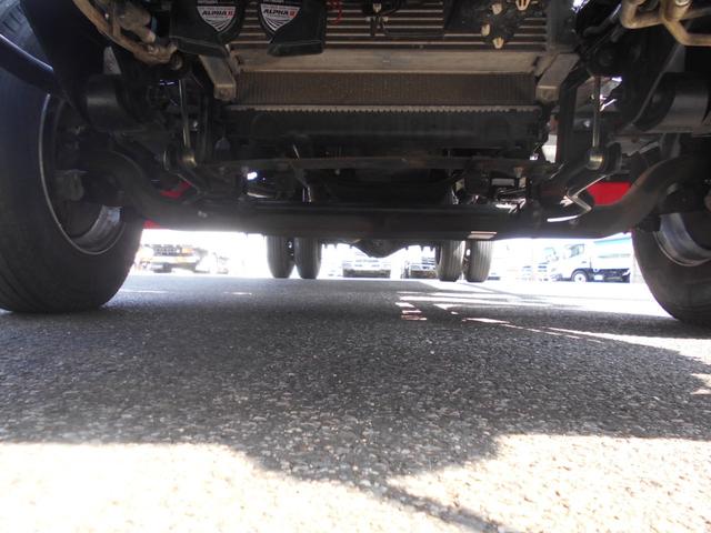 三菱ふそうキャンタークレーン4段小型（2t・3t）[写真21]