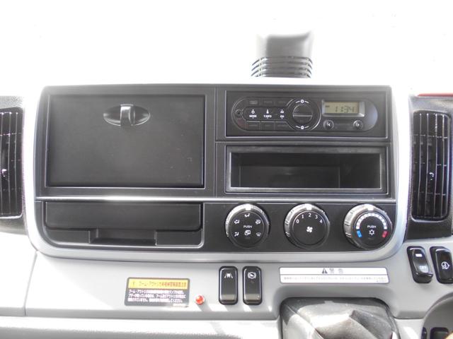 三菱ふそうキャンタークレーン4段小型（2t・3t）[写真33]