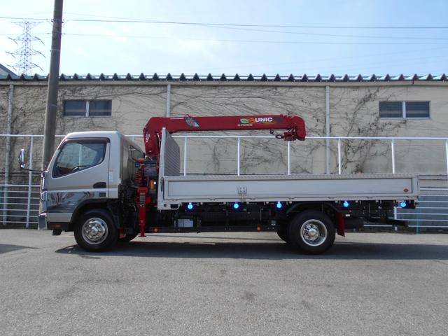 三菱ふそうキャンタークレーン4段小型（2t・3t）[写真05]