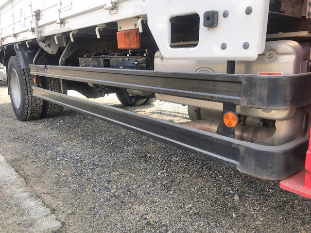 UDトラックスコンドルクレーン4段増トン（6t・8t）[写真16]