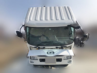 UDトラックスコンドルクレーン4段増トン（6t・8t）[写真06]