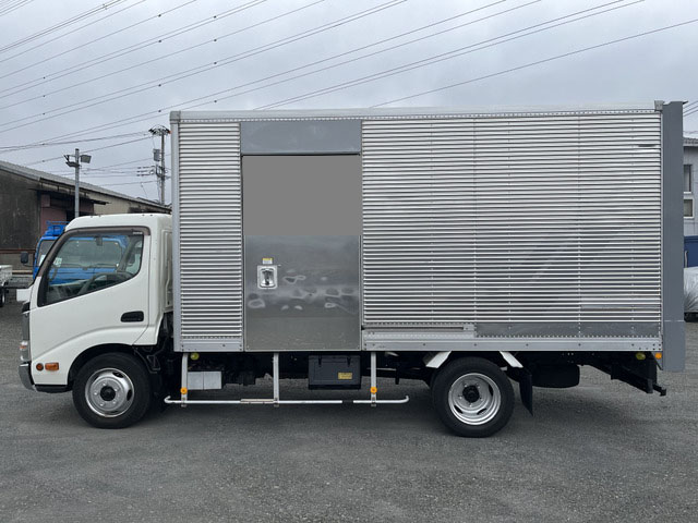 日野デュトロアルミバン小型（2t・3t）[写真20]