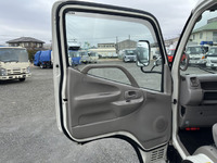 日野デュトロアルミバン小型（2t・3t）[写真35]