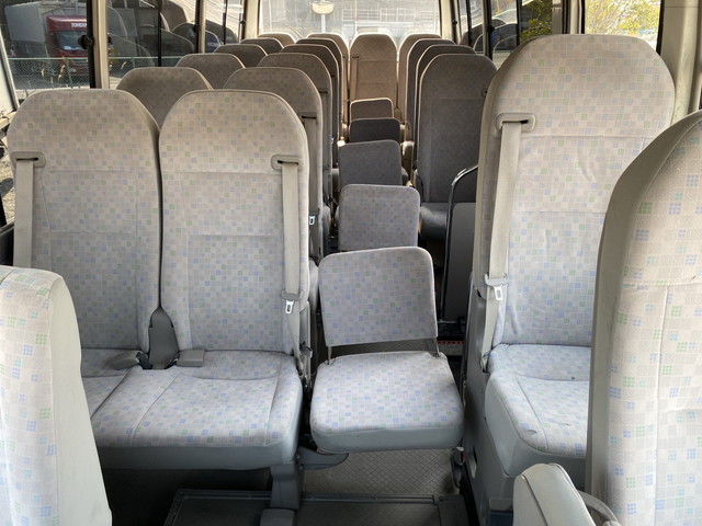 トヨタコースターマイクロバス[写真15]