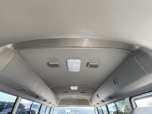 トヨタコースターマイクロバス[写真18]