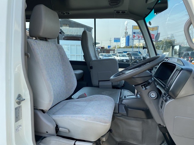 トヨタコースターマイクロバス[写真20]