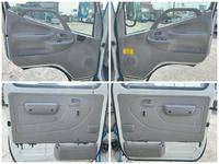 日野デュトロアルミバン小型（2t・3t）[写真23]