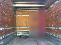 三菱ふそうキャンターアルミバン小型（2t・3t）[写真09]