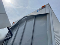 日野レンジャーアルミウイング中型（4t）[写真17]