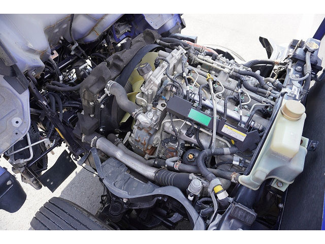 日産アトラス平ボディ小型（2t・3t）[写真16]