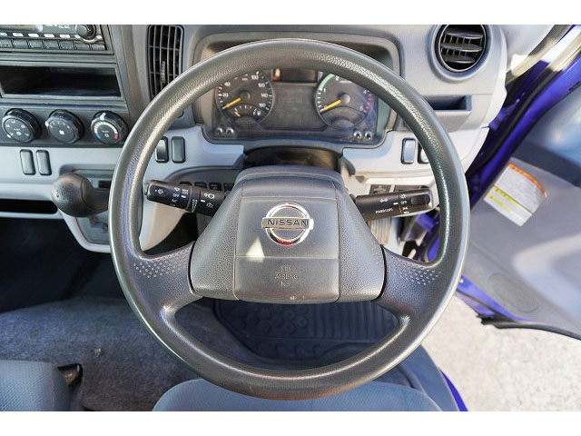 日産アトラス平ボディ小型（2t・3t）[写真32]