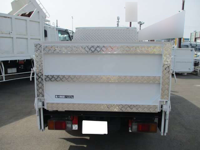 いすゞエルフダブルキャブ（Wキャブ）小型（2t・3t）[写真05]