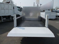 いすゞエルフダブルキャブ（Wキャブ）小型（2t・3t）[写真06]