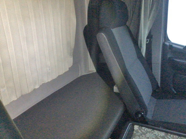 日野レンジャーアルミウイング中型（4t）[写真26]