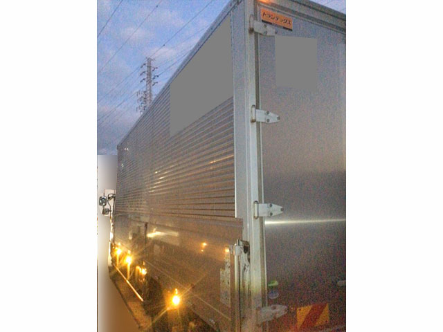 日野レンジャーアルミウイング中型（4t）[写真04]