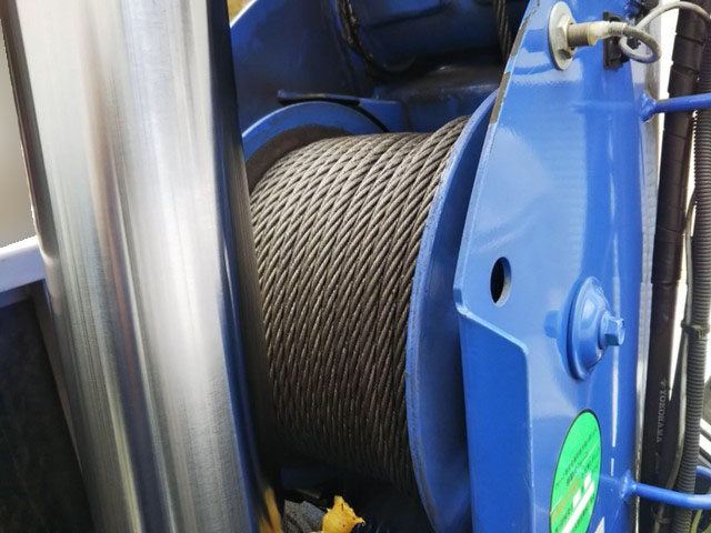 三菱ふそうキャンタークレーン4段小型（2t・3t）[写真15]