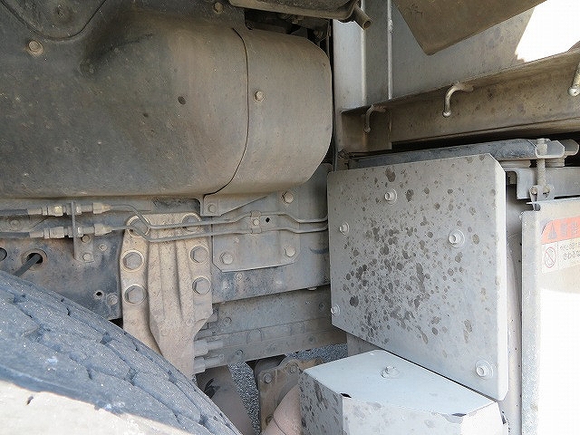 いすゞギガアルミブロック大型（10t）[写真35]