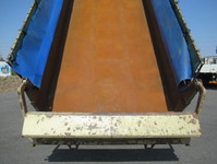 UDトラックスクオンダンプ大型（10t）[写真28]