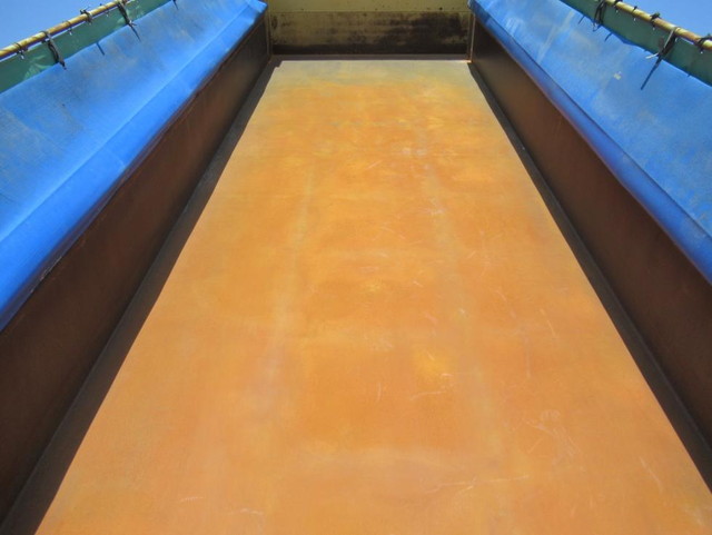 UDトラックスクオンダンプ大型（10t）[写真29]