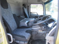 UDトラックスクオンダンプ大型（10t）[写真07]