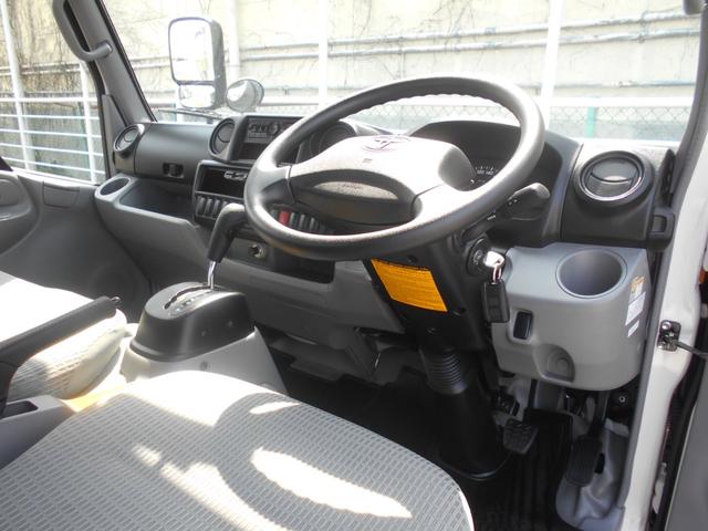 トヨタダイナ平ボディ小型（2t・3t）[写真21]