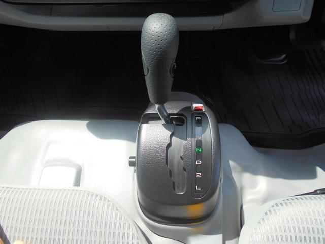 トヨタダイナ平ボディ小型（2t・3t）[写真26]